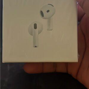 White Wireless Earbuds
